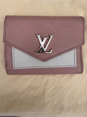 Authentic Louis Vuitton Mylockme Pink Leather Compact Wallet